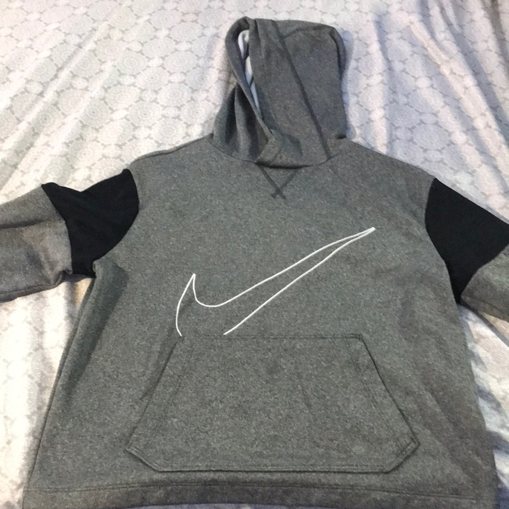 Nike grey and white with black details kids hoodie warm inside!!